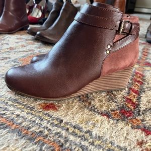 Leather booties